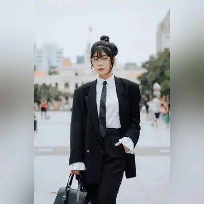 徐蔚